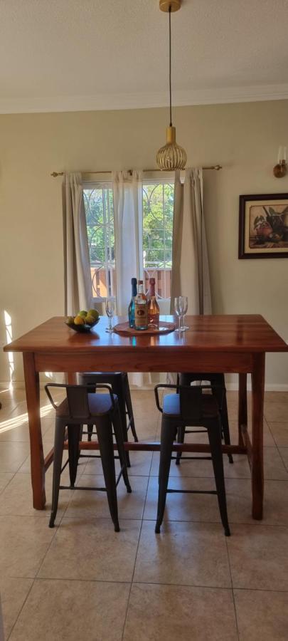 Komfort Getaway Villa At Countrymist Ocho Rios Esterno foto