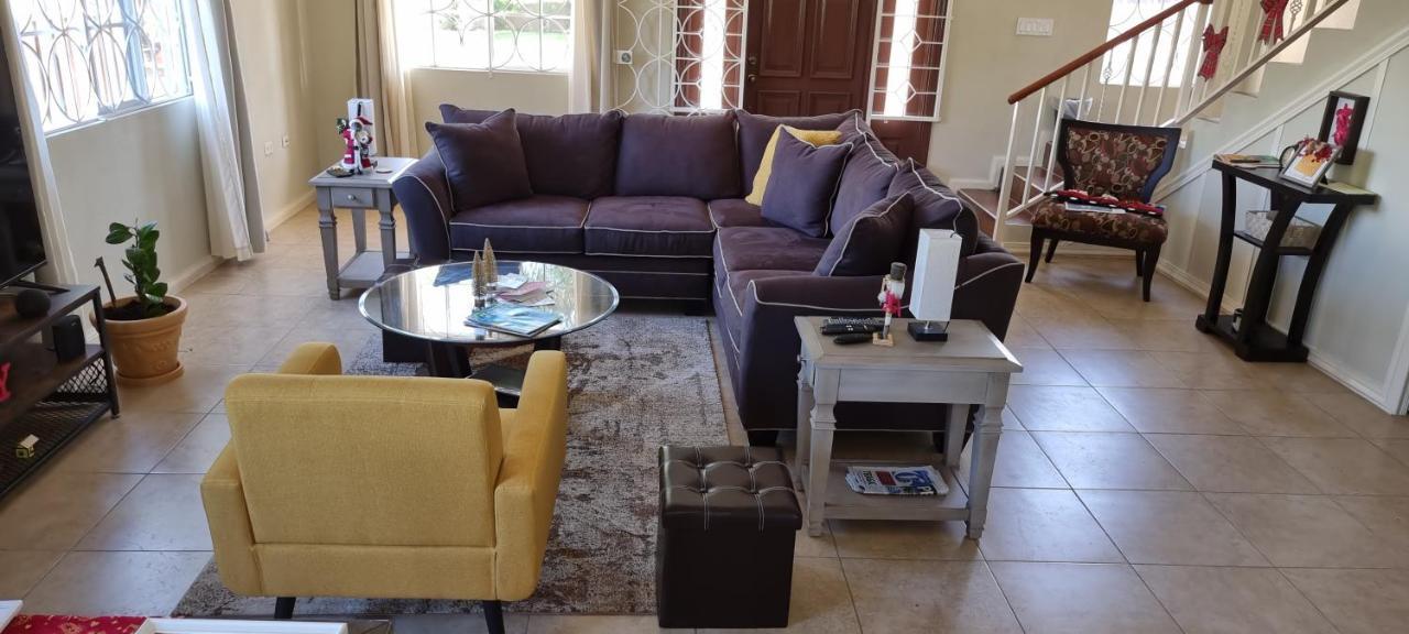 Komfort Getaway Villa At Countrymist Ocho Rios Esterno foto